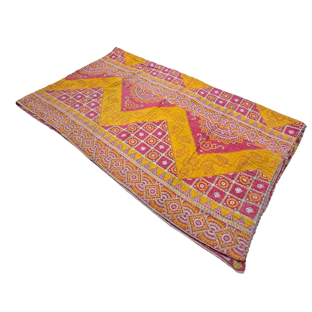 Kantha Throw Blanket Pink Yellow 52x43 Reversible Floral Geometric Boho‎ Cottage
